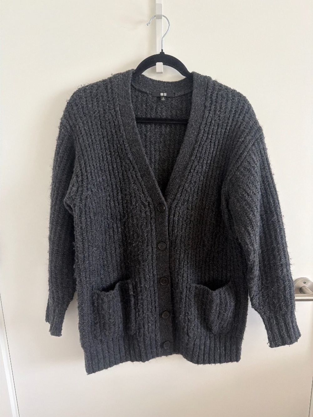Uniqlo Charcoal Gray Oversized Chunky Knit Cardigan Size XS